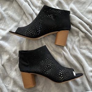 Dress Barn Laser Cut Booties
